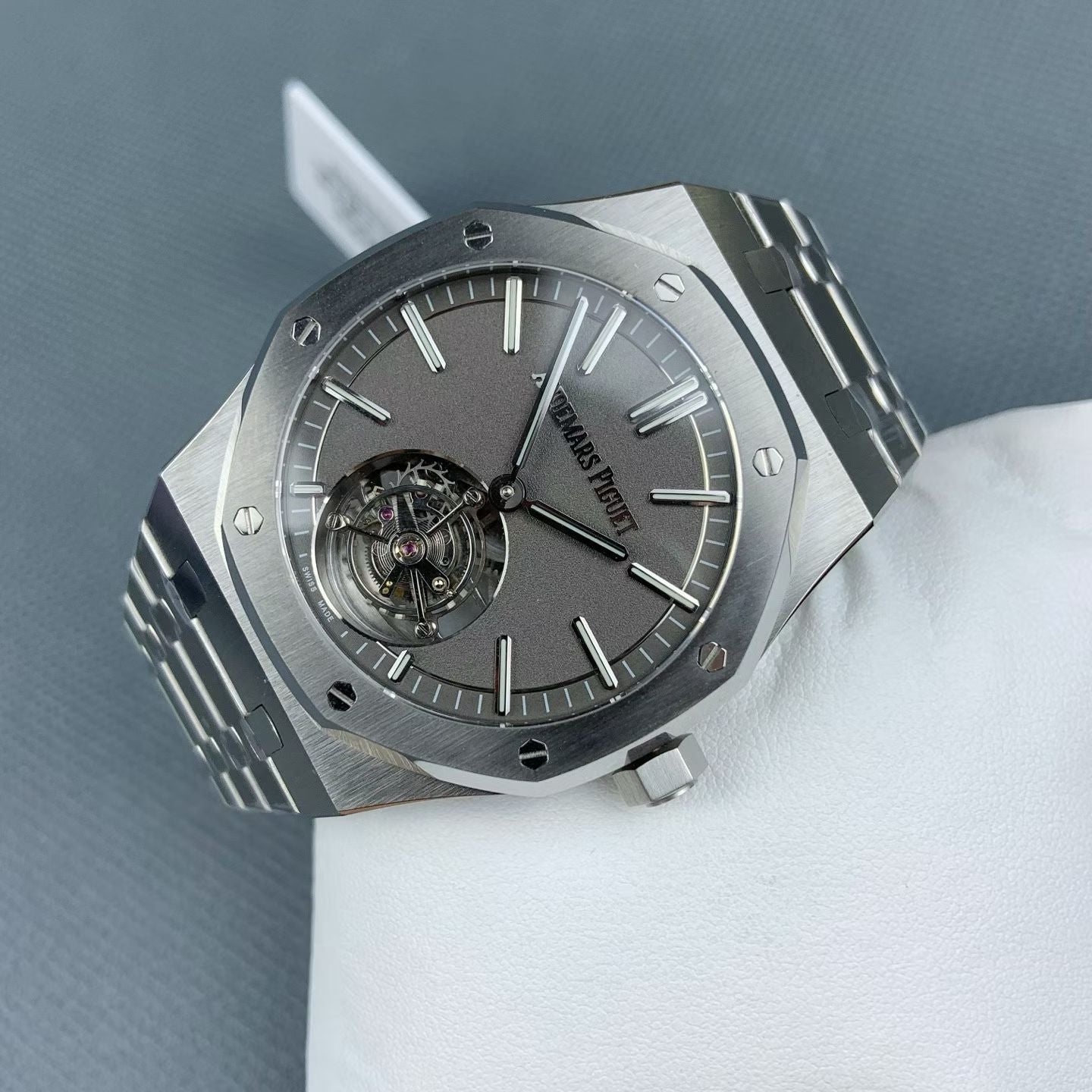 Audemars Piguet Royal Oak Selfwinding Flying Tourbillon – 41mm Luxury Timepiece