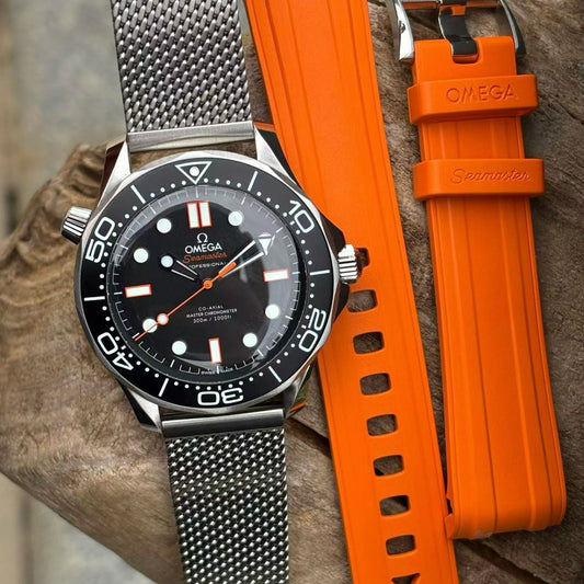 Omega Seamaster Diver 300M Co-Axial Master Chronometer 42mm – Orange Rubber Strap & Stainless Steel Mesh Bracelet