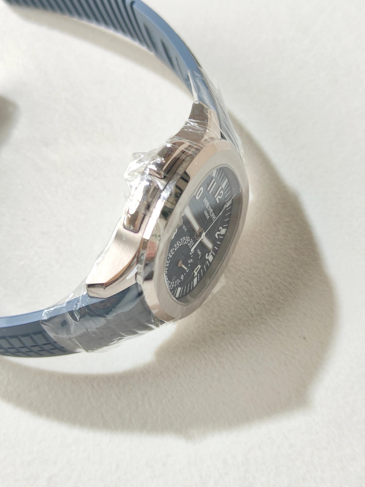 Patek Philippe Aquanaut Travel Time – Dual Time Luxury Sports Watch