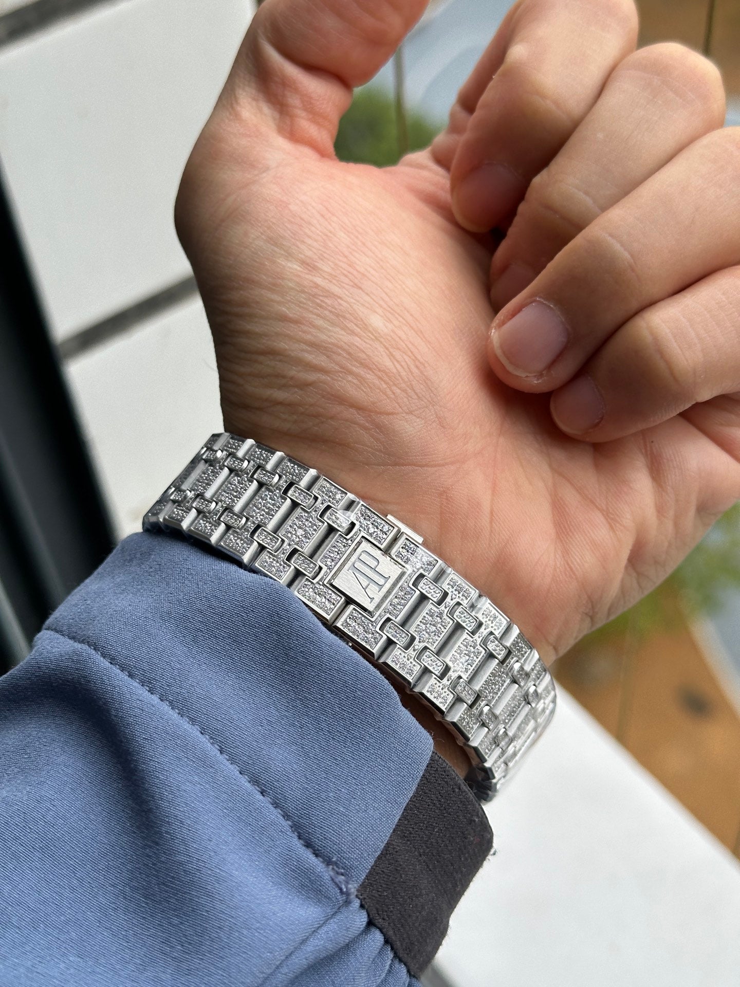 Audemars Piguet Royal Oak “Jumbo” Extra-Thin – Fully Iced Out Brilliant-Cut Diamond Watch