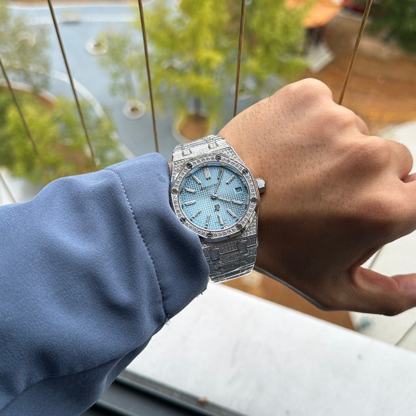 Audemars Piguet Royal Oak “Jumbo” Extra-Thin – Fully Iced Out Brilliant-Cut Diamond Watch