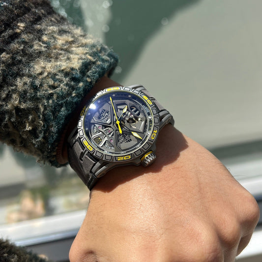 Roger Dubuis Excalibur Huracán Performante Titanium