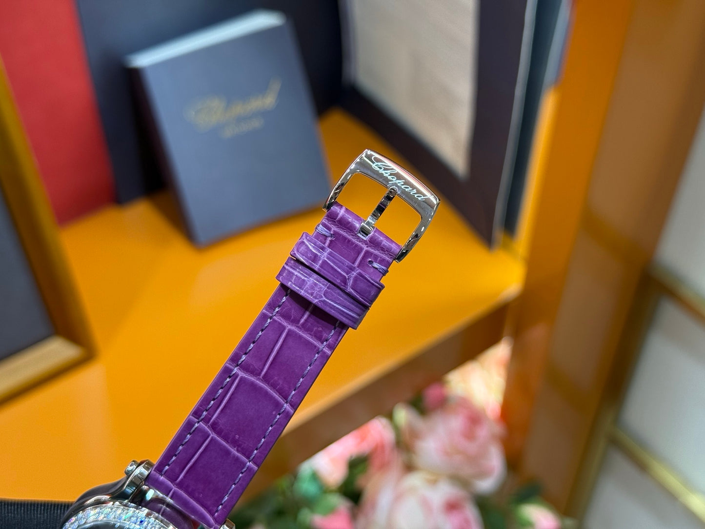 Chopard Happy Diamonds Women’s Luxury Wristwatch