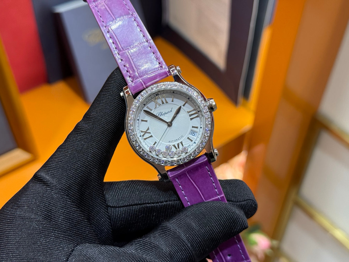 Chopard Happy Diamonds Women’s Luxury Wristwatch