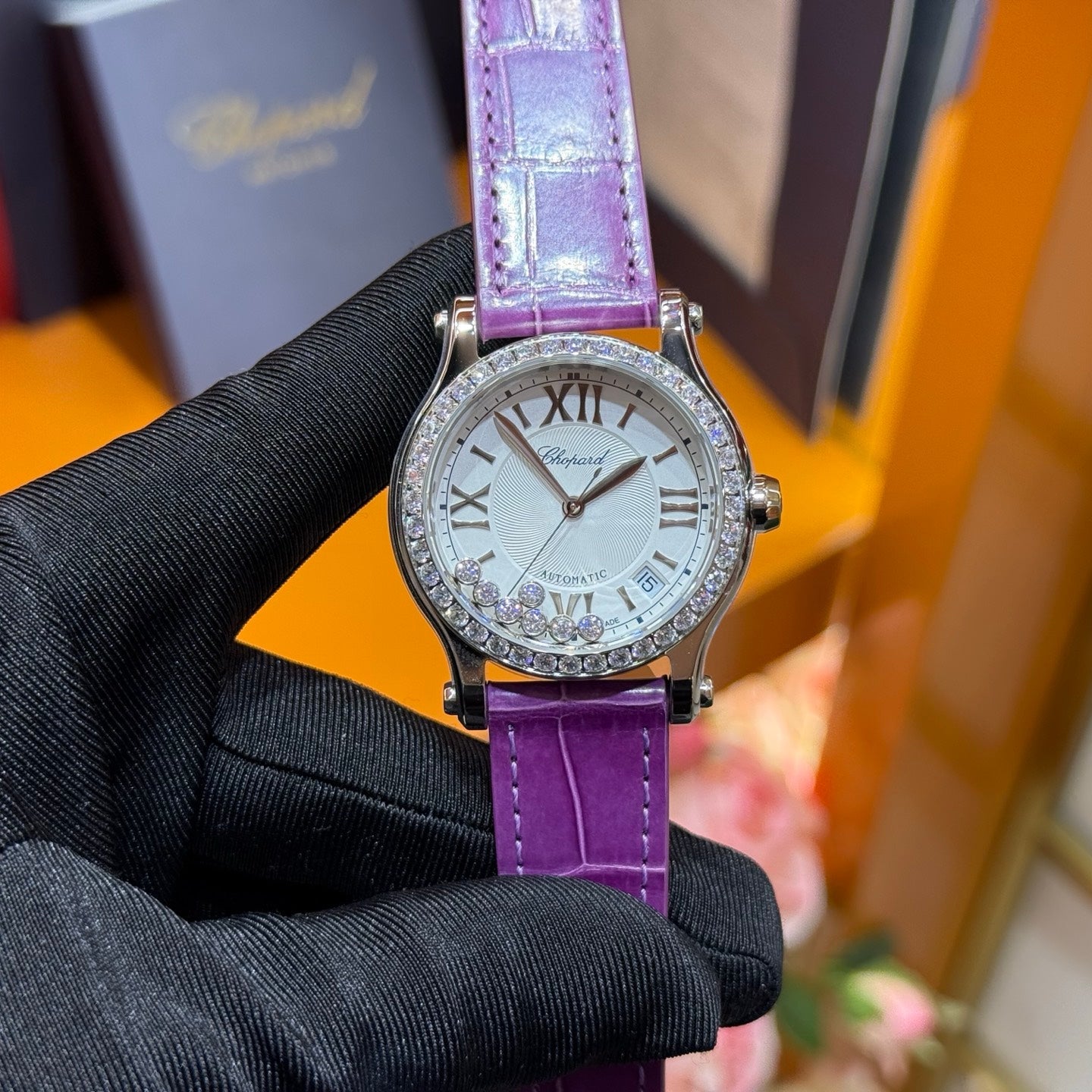 Chopard Happy Diamonds Women’s Luxury Wristwatch