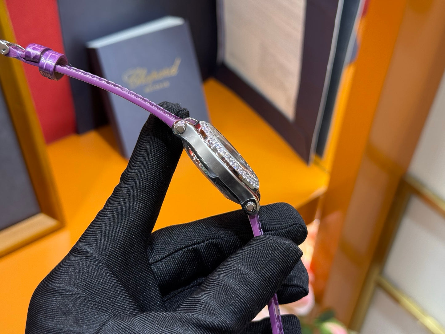 Chopard Happy Diamonds Women’s Luxury Wristwatch