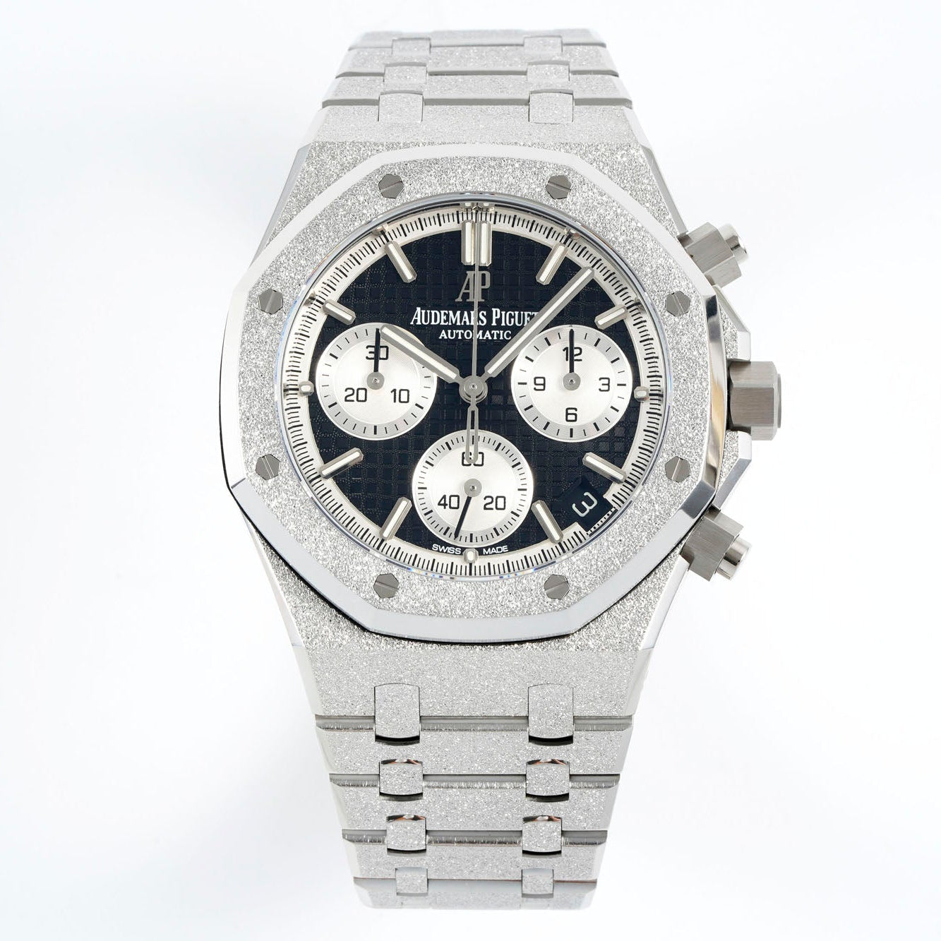 Audemars Piguet Royal Oak Chronograph – Frosted White Gold