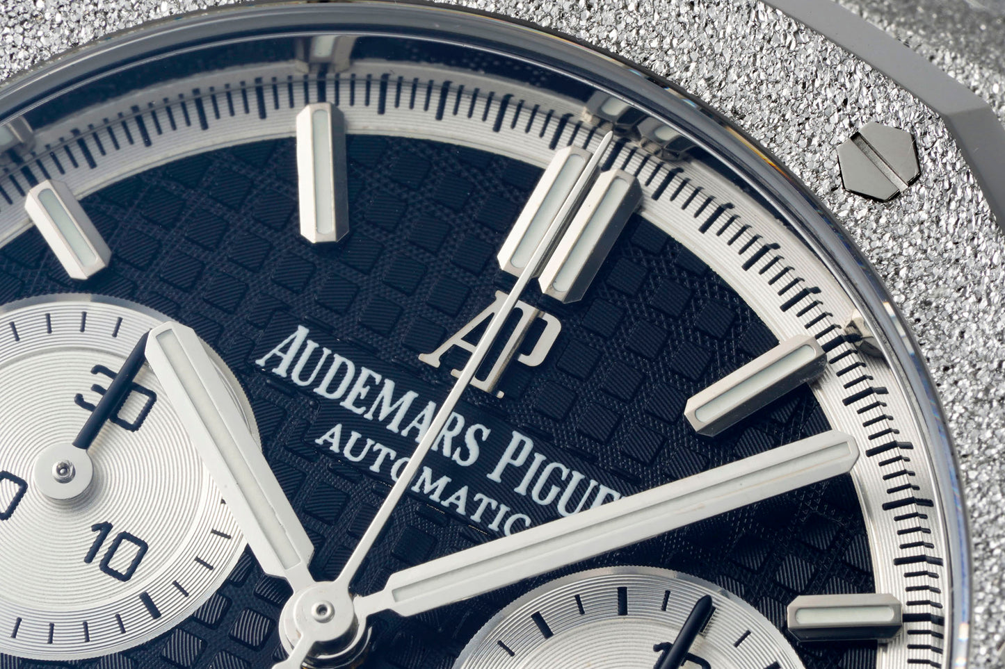 Audemars Piguet Royal Oak Chronograph – Frosted White Gold