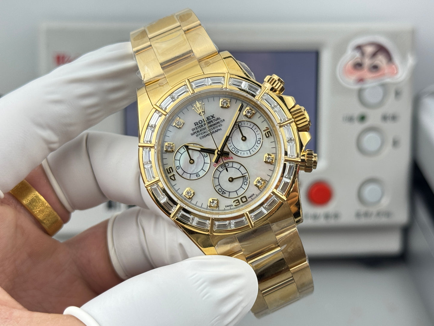 Rolex Cosmograph Daytona Yellow Gold Diamond Bezel 116568BR