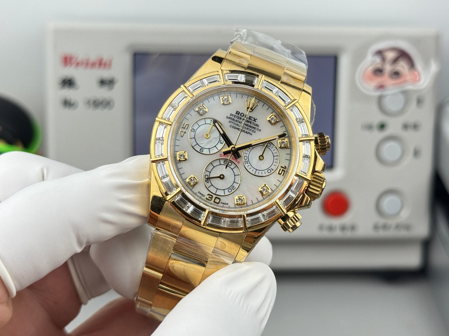 Rolex Cosmograph Daytona Yellow Gold Diamond Bezel 116568BR