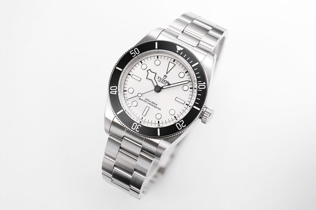 Tudor Black Bay 68 Automatic Watch – Silver Dial, Stainless Steel Bracelet