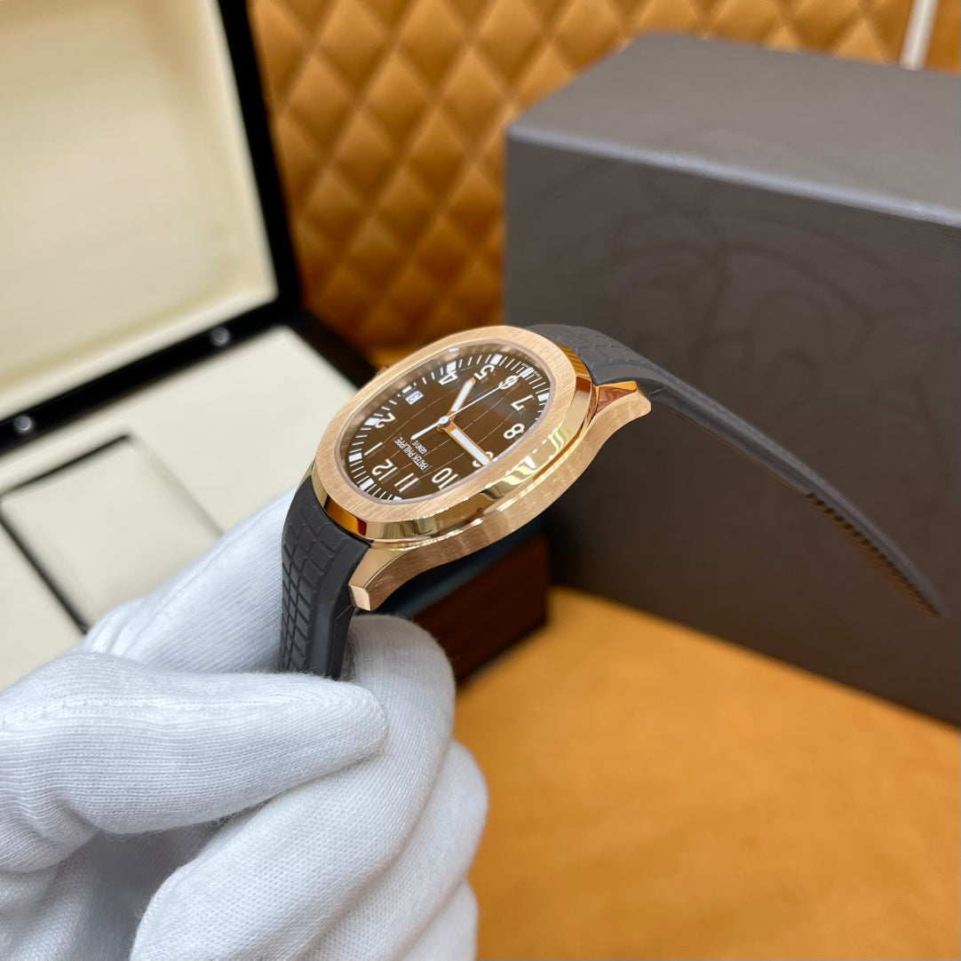 Patek Philippe Aquanaut 5167R-001 – Luxury Rose Gold Watch with Chocolate Dial & Rubber Strap