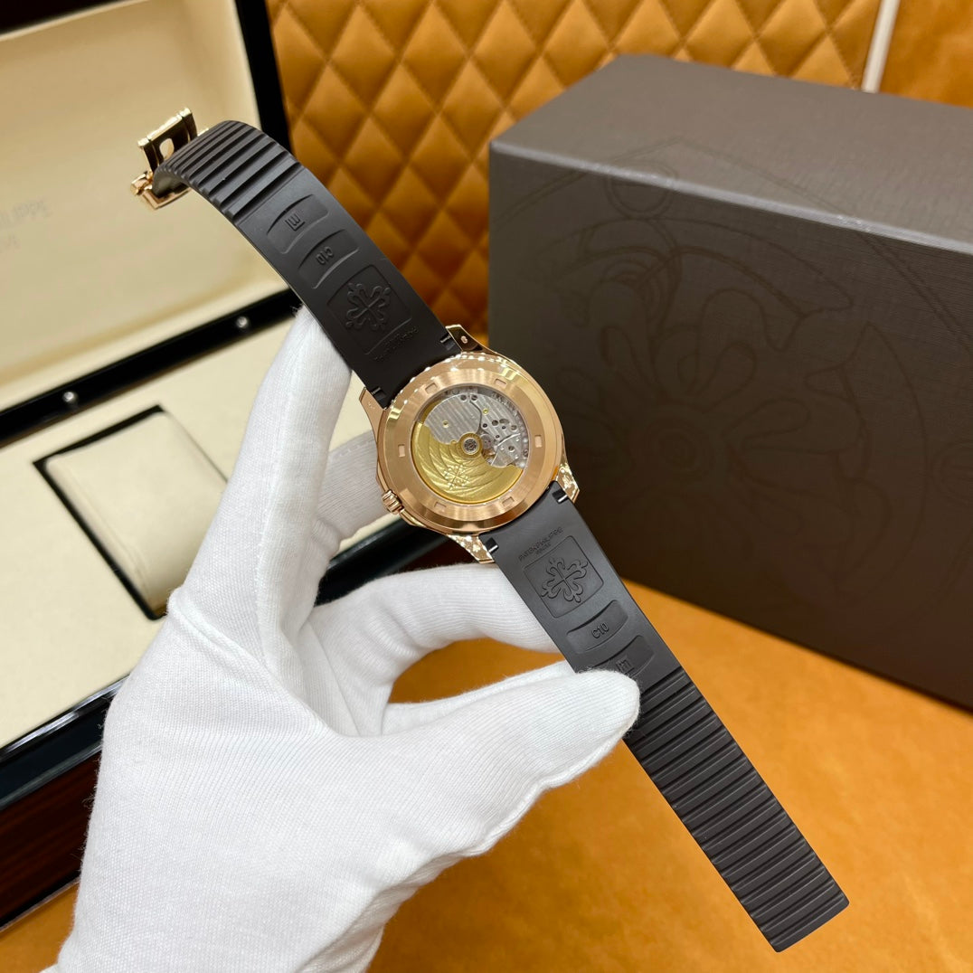 Patek Philippe Aquanaut 5167R-001 – Luxury Rose Gold Watch with Chocolate Dial & Rubber Strap