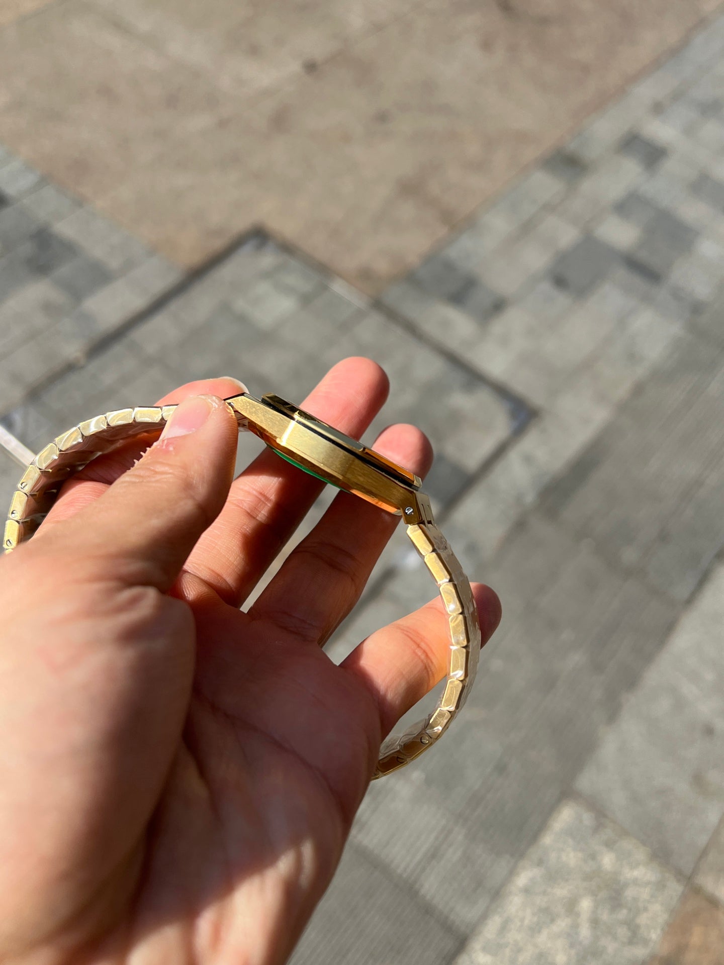 Audemars Piguet Royal Oak "Jumbo" Extra-Thin – Yellow Gold 50th Anniversary Edition