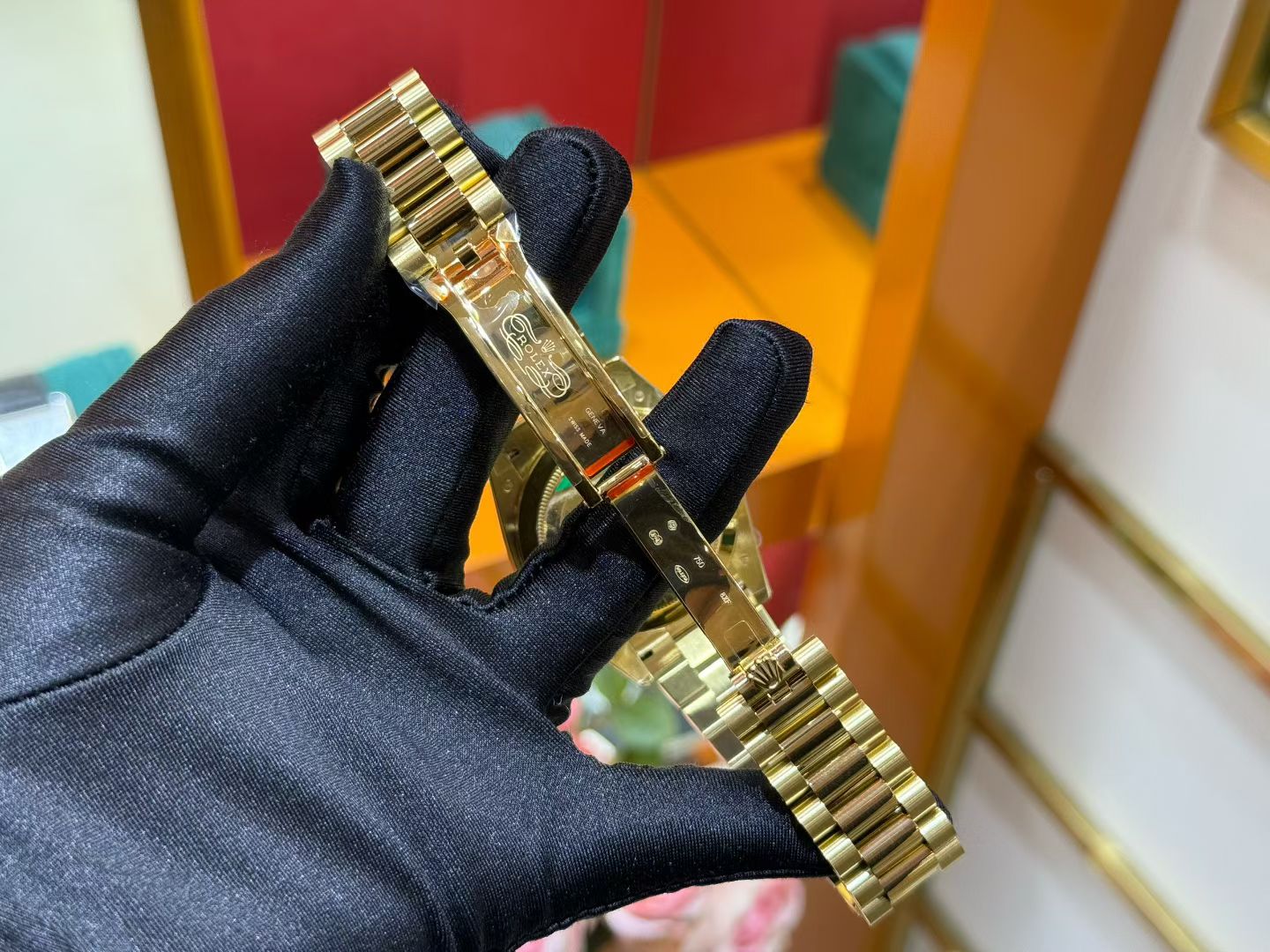 Rolex Day-Date 40 Yellow Gold with Green Dial & President Bracelet