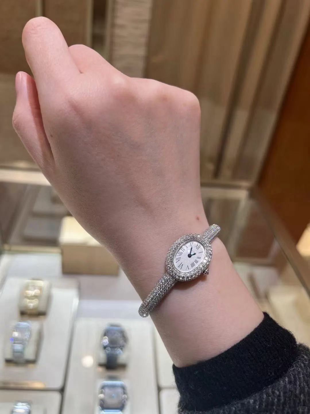 Cartier Baignoire Mini HPI01773 18k White Gold Diamond Bracelet Watch