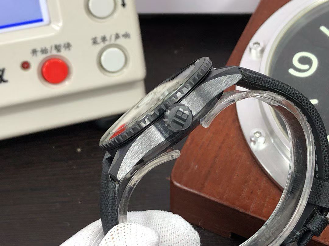 Blancpain Fifty Fathoms Bathyscaphe – Green Dial, Black Ceramic Case