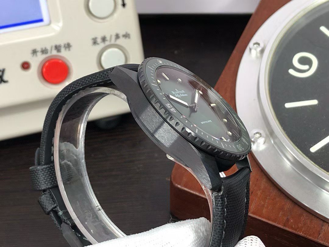 Blancpain Fifty Fathoms Bathyscaphe – Green Dial, Black Ceramic Case