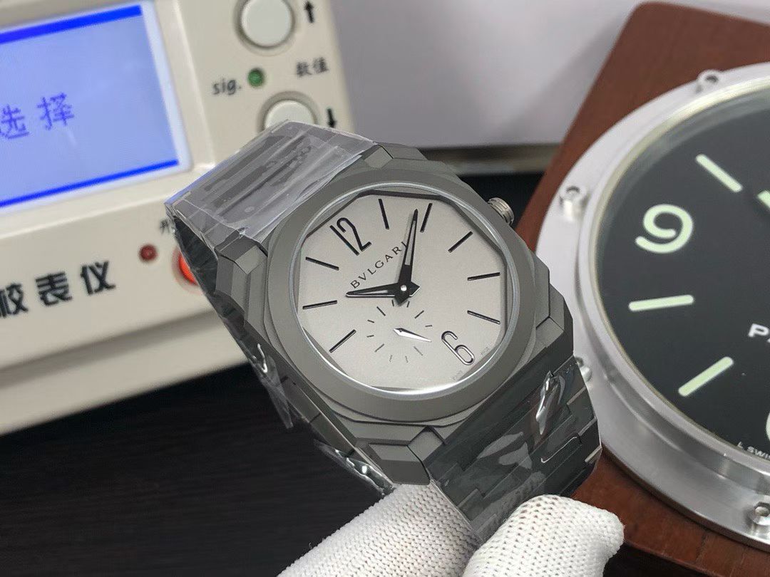 Bvlgari Octo Finissimo Automatic 102713 Titanium Watch