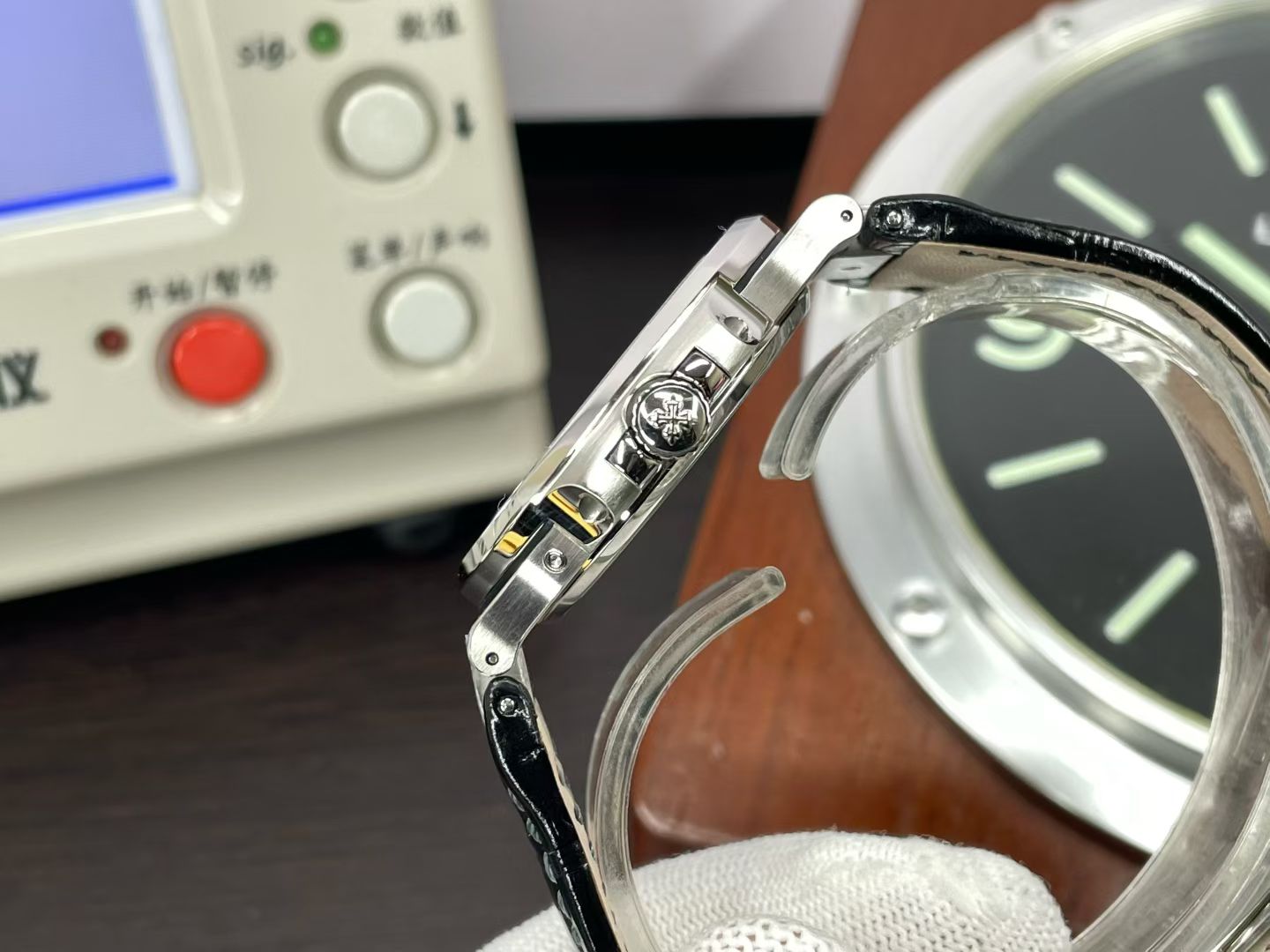 Patek Philippe Nautilus 5724G-001 White Gold Diamond Bezel Watch