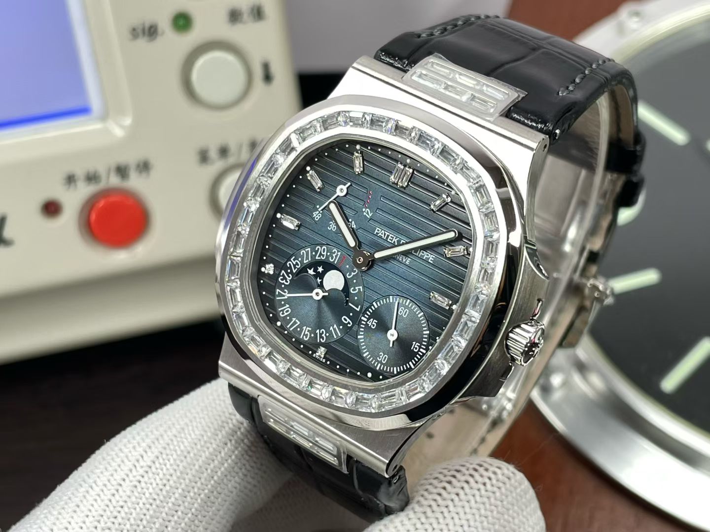Patek Philippe Nautilus 5724G-001 White Gold Diamond Bezel Watch