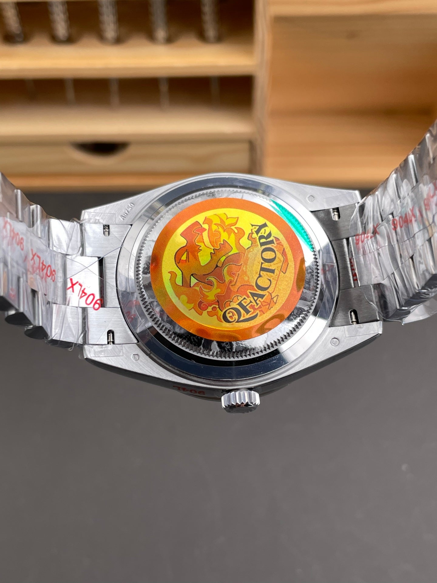 Rolex Day-Date 40 Platinum Watch – Diamond Bezel & Olive Green Dial