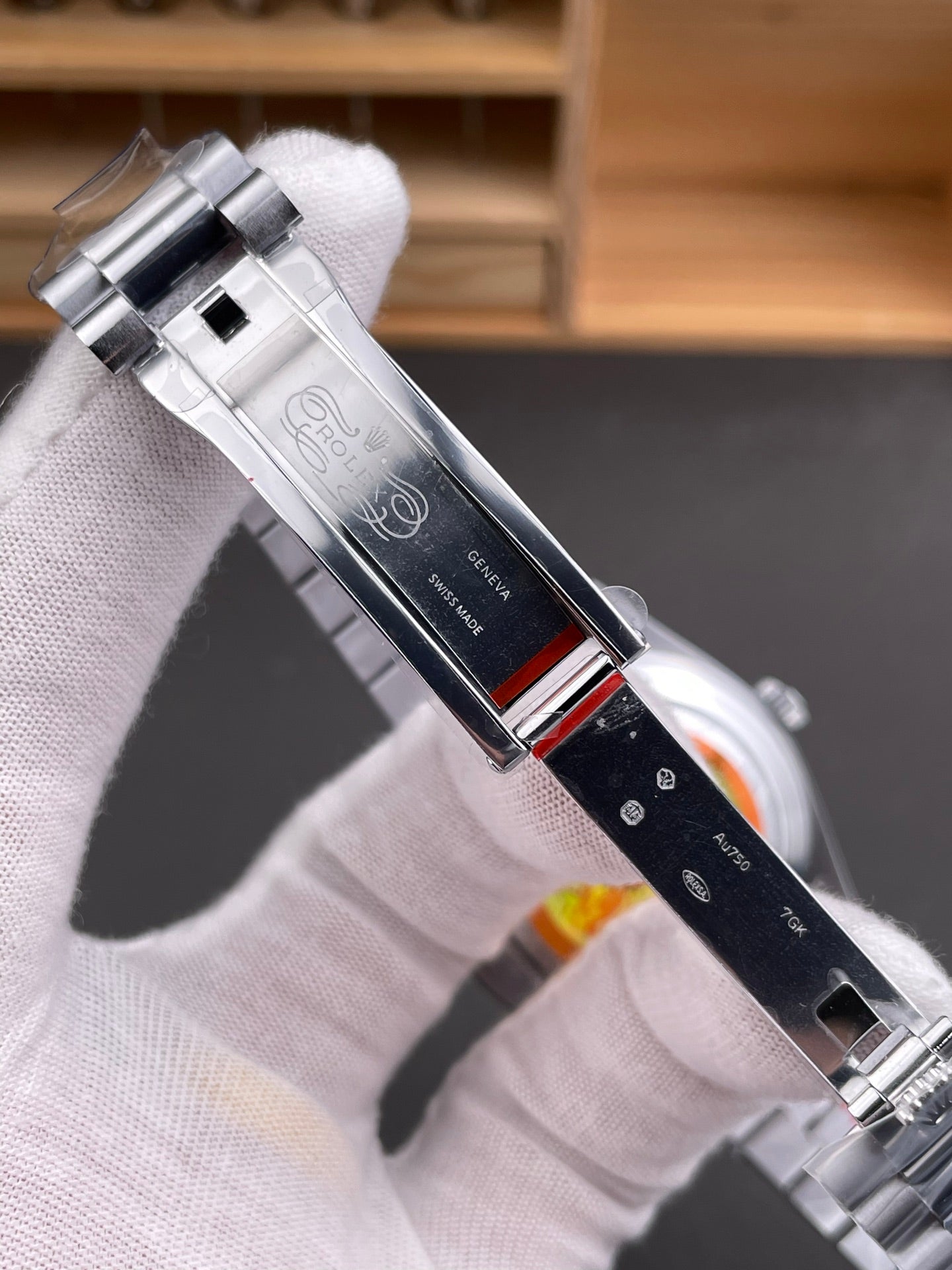 Rolex Day-Date 40 Platinum Watch – Diamond Bezel & Olive Green Dial