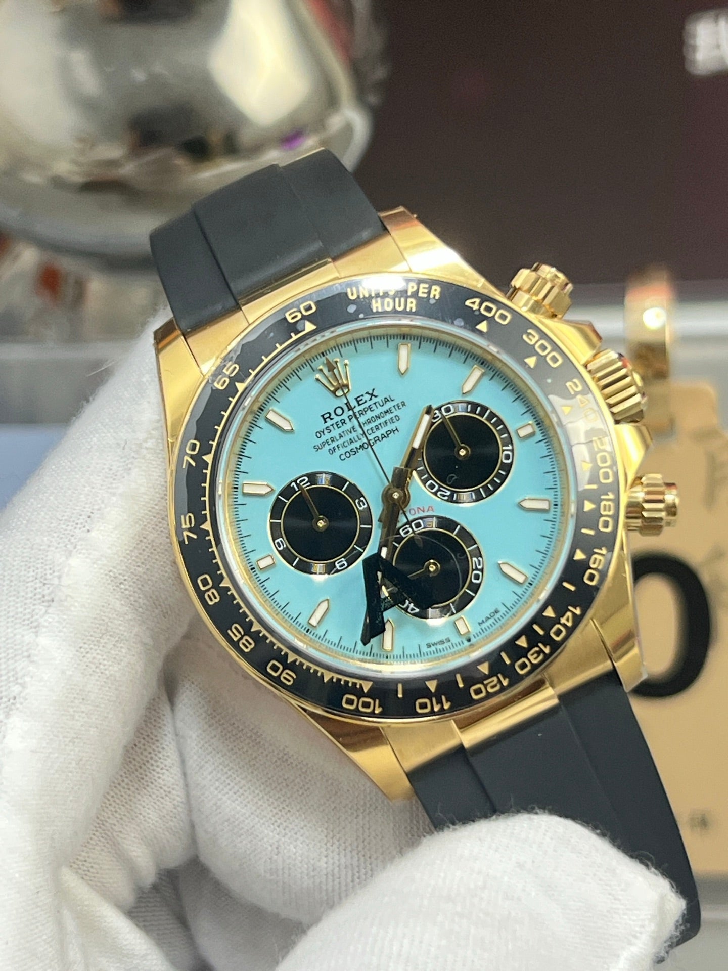 Rolex Daytona Yellow Gold Turquoise Dial Rubber Strap