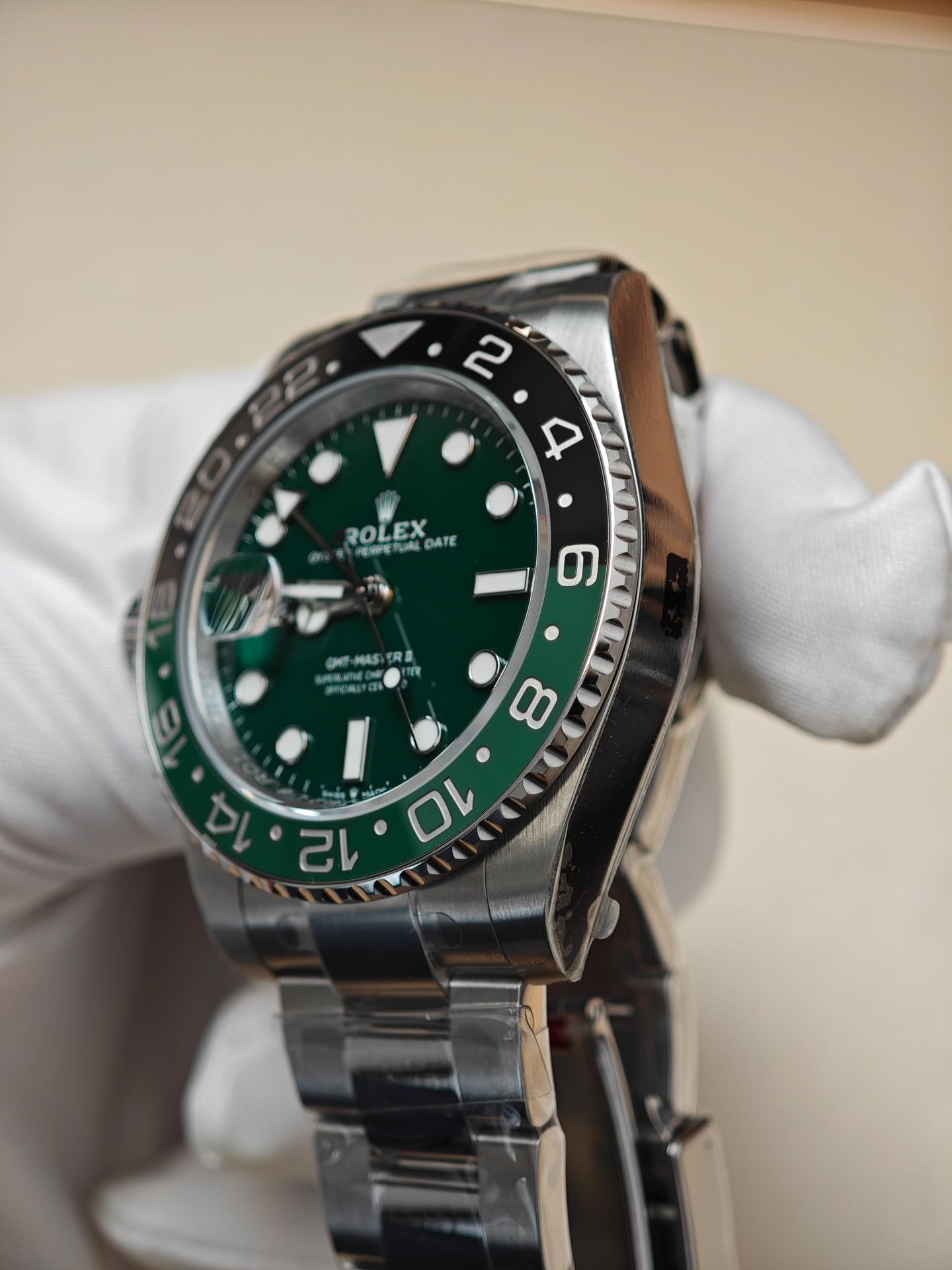 Rolex GMT-Master II 126729VTNR White Gold Green Dial
