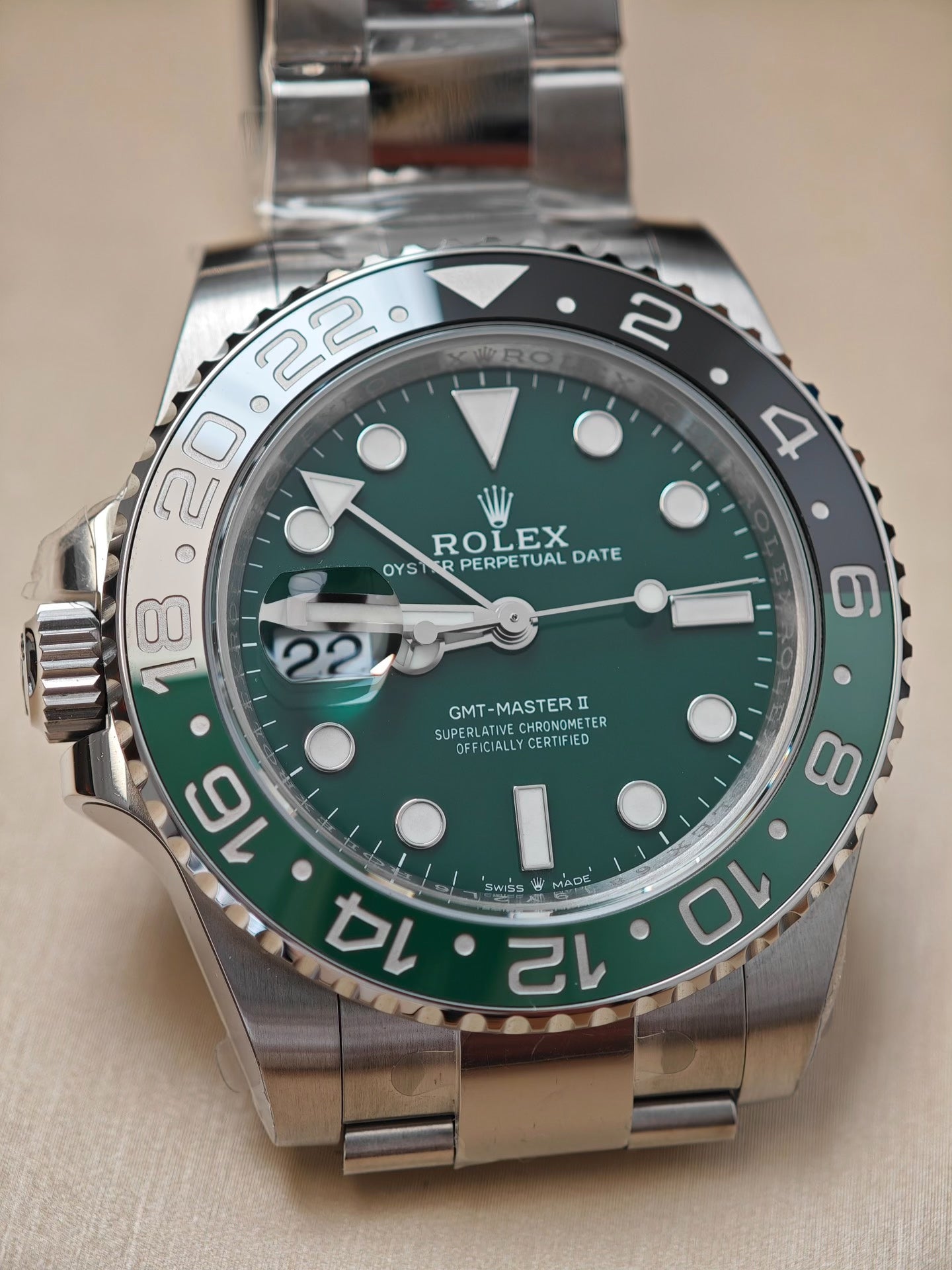 Rolex GMT-Master II 126729VTNR White Gold Green Dial