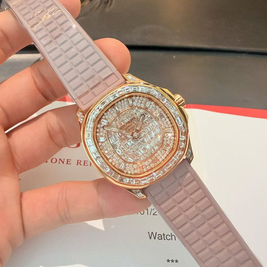 Patek Philippe Aquanaut Luce 5062/450R Diamond