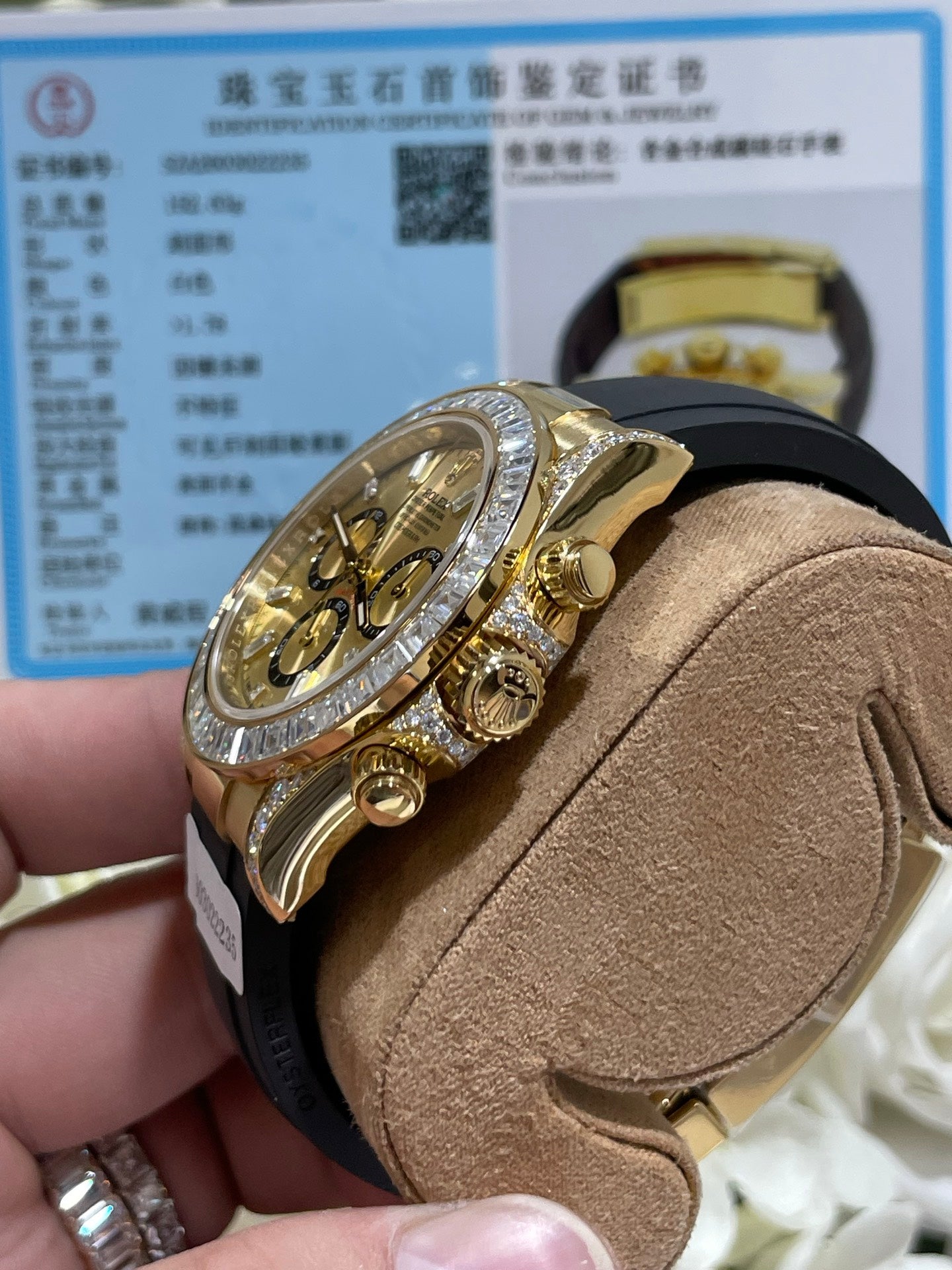 Rolex Daytona Yellow Gold Diamond Bezel Oysterflex