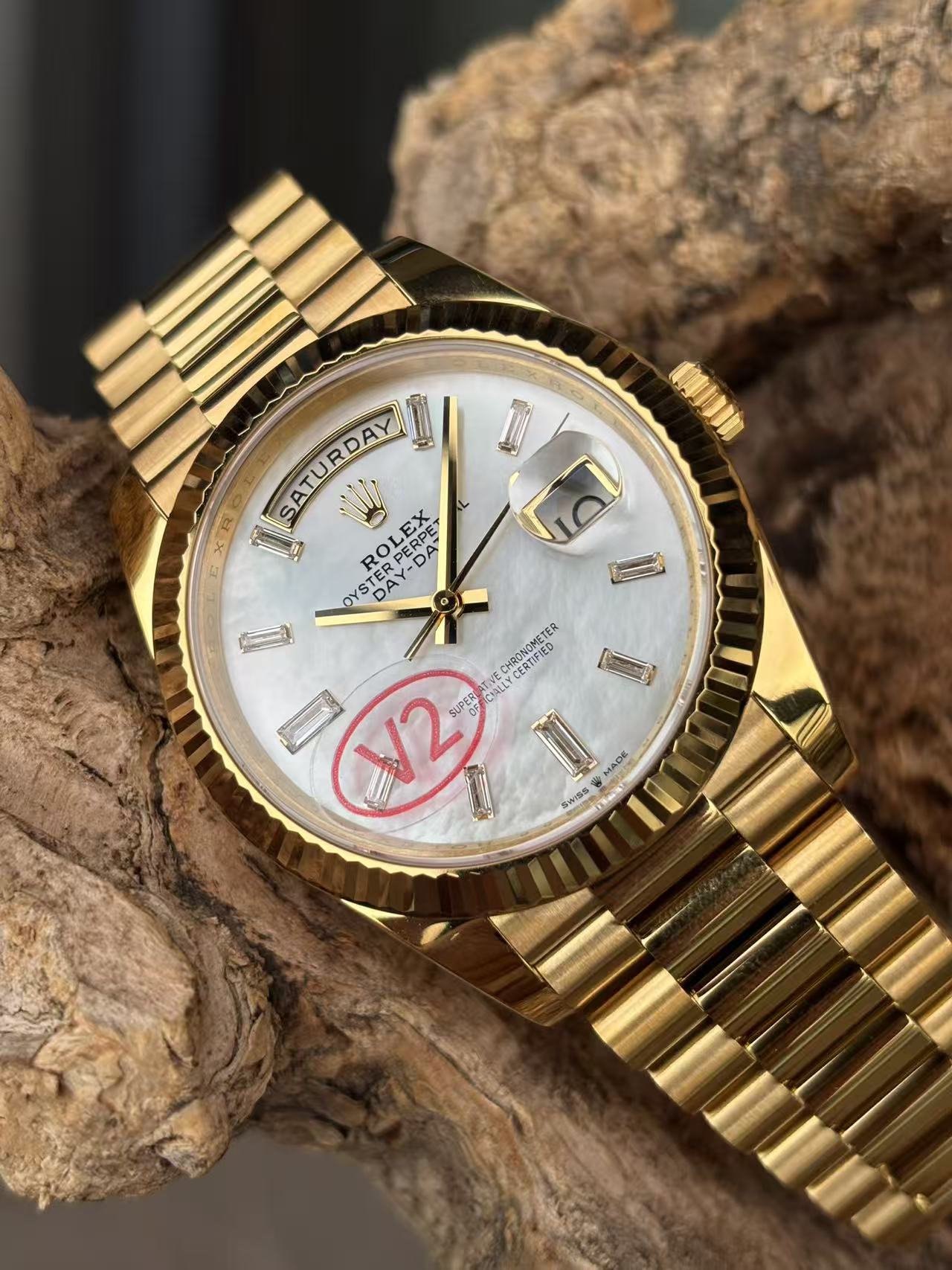 Rolex Day-Date Yellow Gold Mother-of-Pearl Diamond Dial
