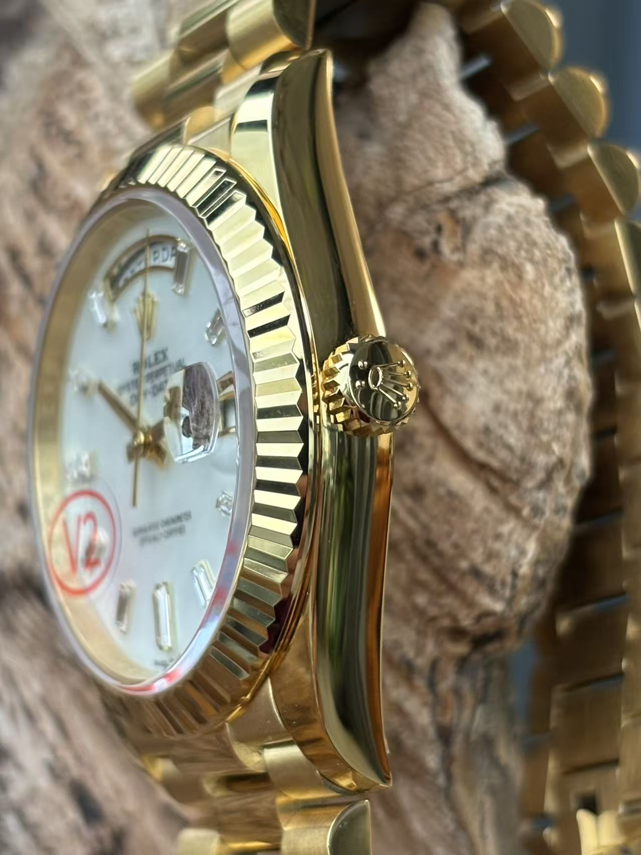 Rolex Day-Date Yellow Gold Mother-of-Pearl Diamond Dial