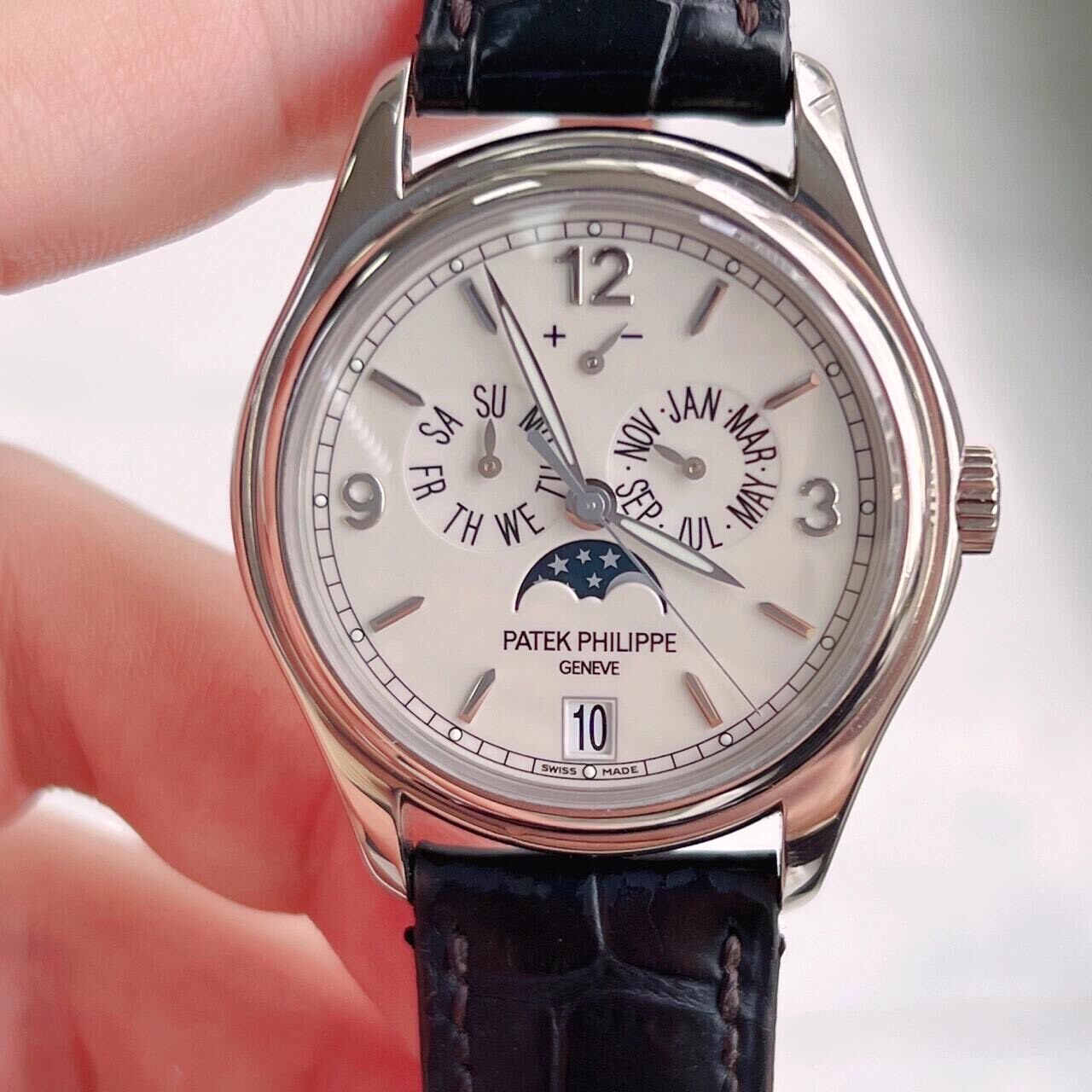 Patek Philippe Annual Calendar 5146G White Gold