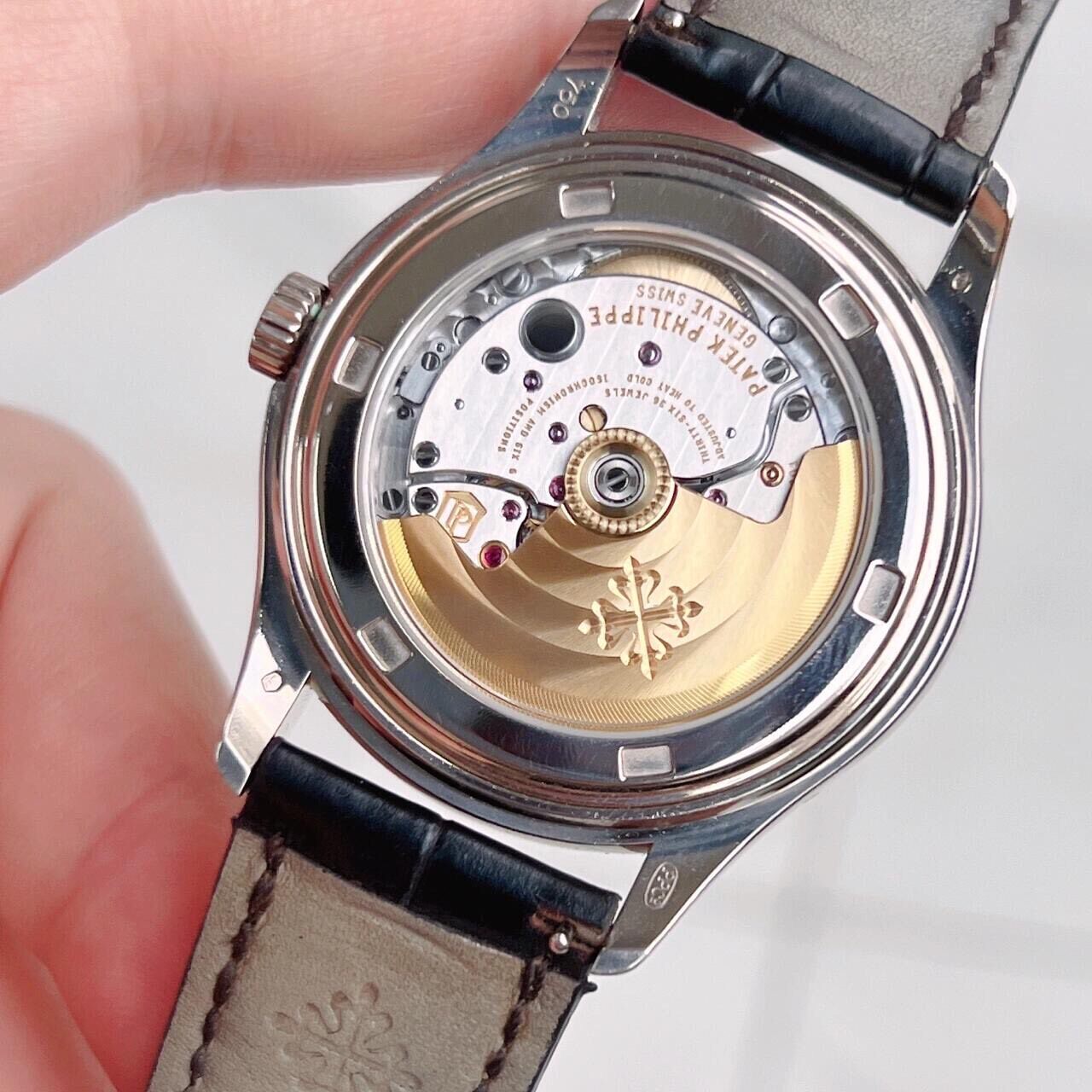 Patek Philippe Annual Calendar 5146G White Gold