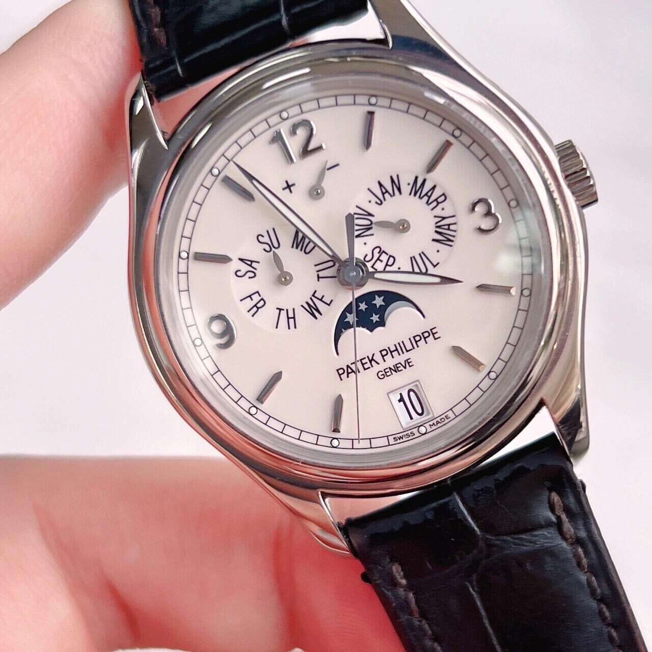 Patek Philippe Annual Calendar 5146G White Gold