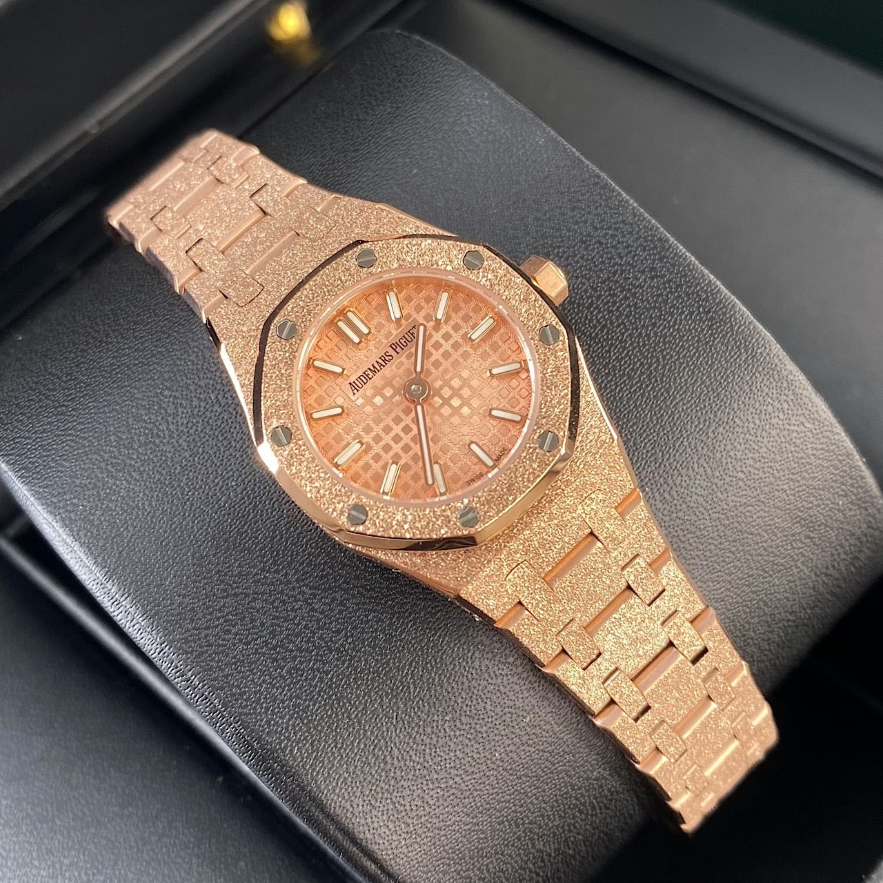 Audemars Piguet Royal Oak Mini Frosted Gold Quartz 18K Rose Gold Ladies Watch