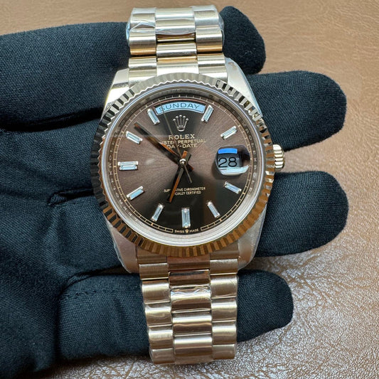 Rolex Day-Date 40 Ref. 228235 Everose Gold Chocolate Dial