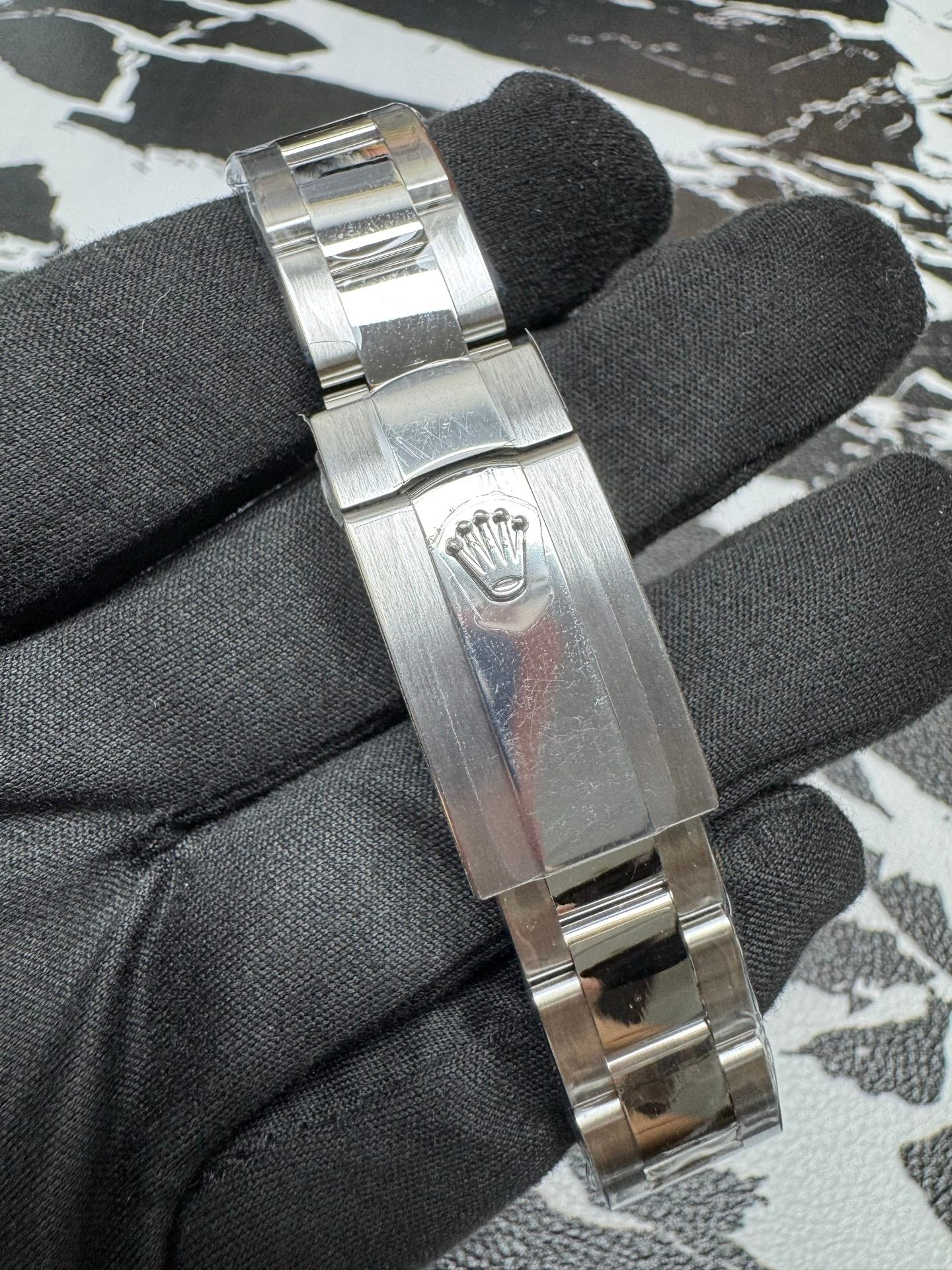 Rolex Datejust 31 Silver Roman Dial Fluted Bezel
