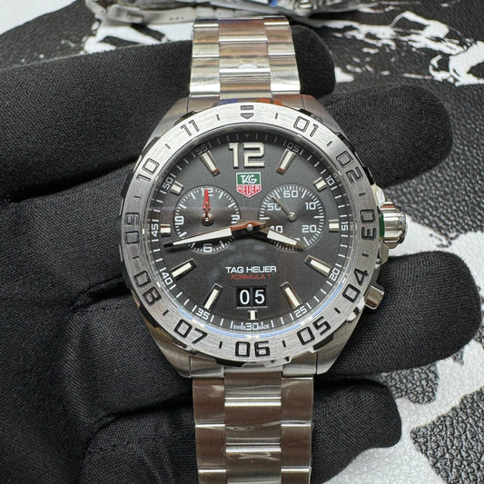 TAG Heuer Formula 1 WAZ111A.BA0875 Grande Date Watch