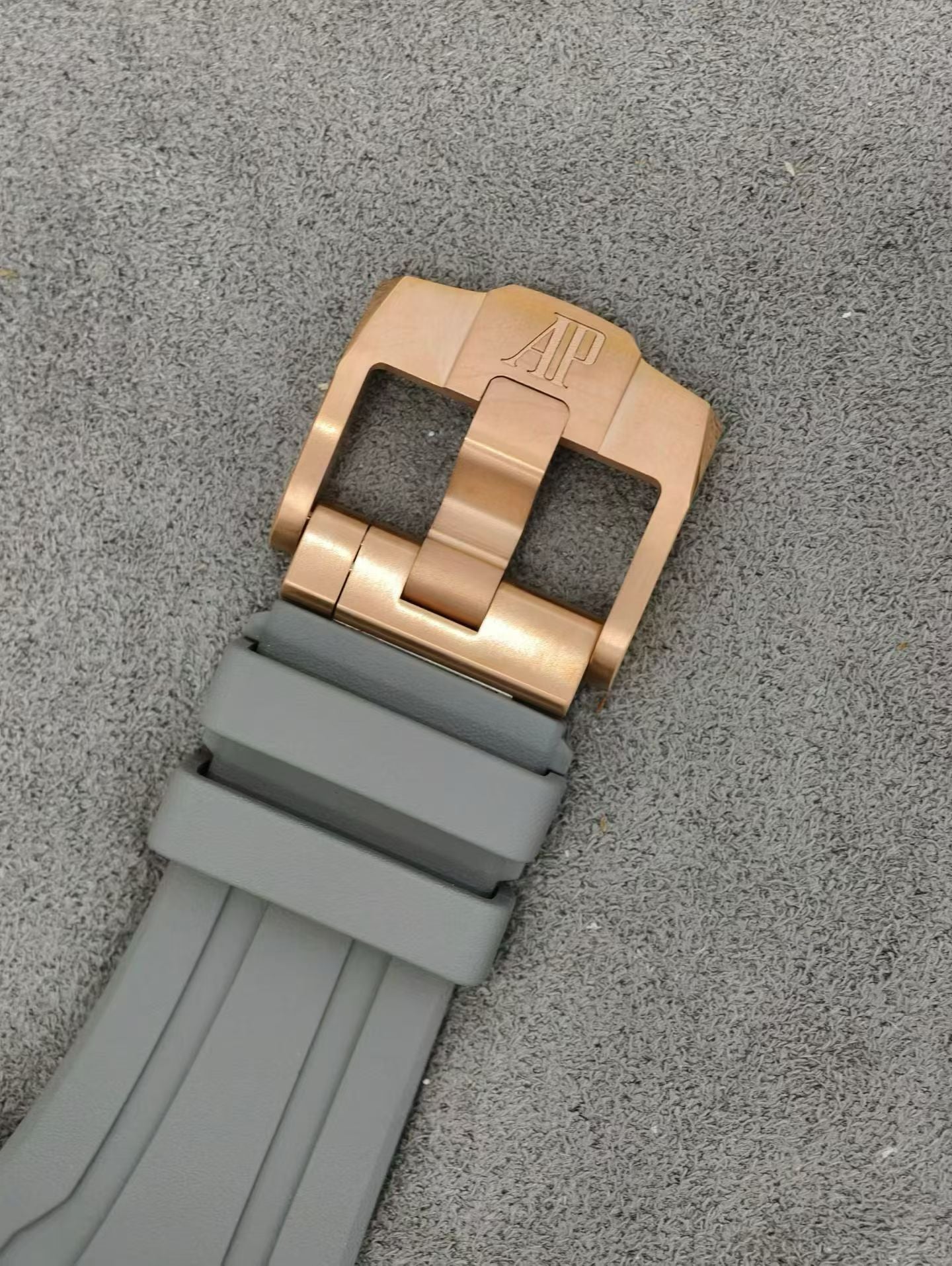 Audemars Piguet Royal Oak Offshore Chronograph 43mm Rose Gold Watch