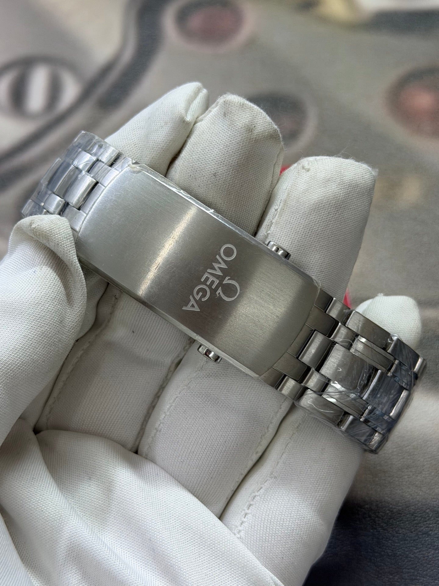 Omega Seamaster Diver 300M White Ceramic Wave Dial Luxury Watch