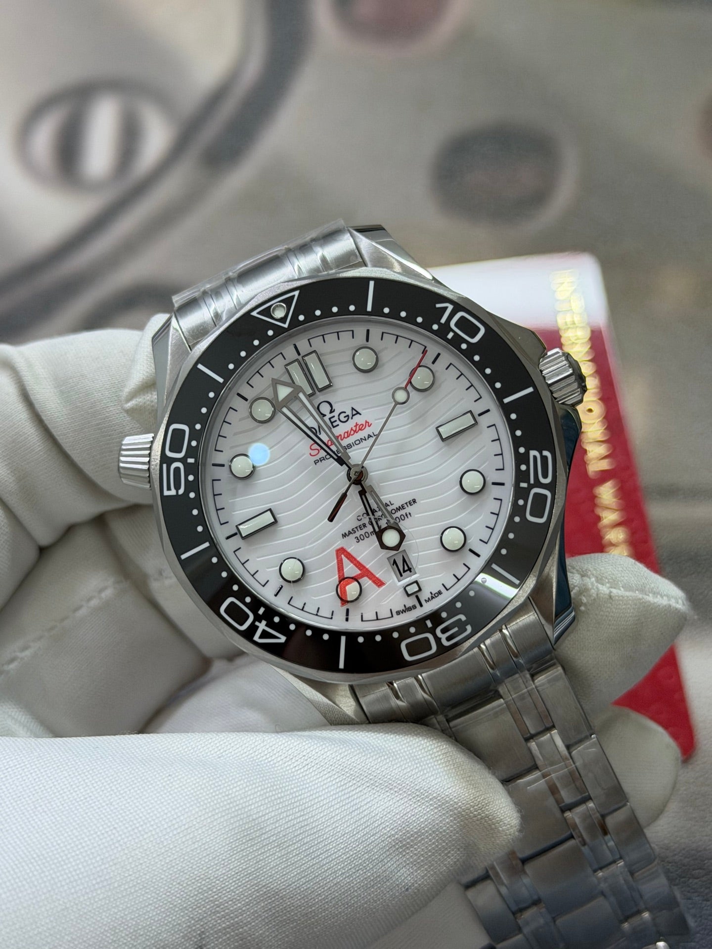 Omega Seamaster Diver 300M White Ceramic Wave Dial Luxury Watch