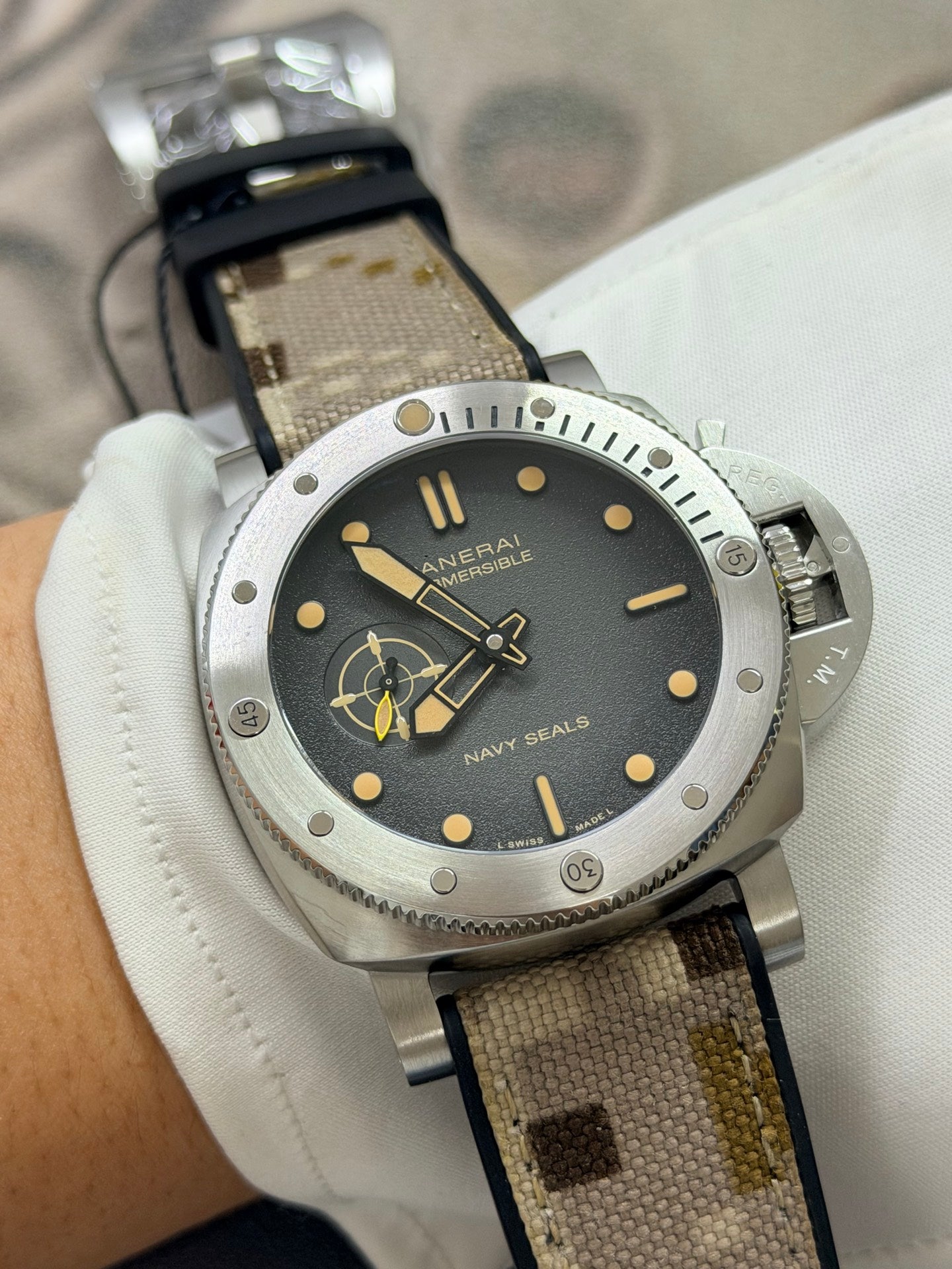 Panerai Submersible QuarantaQuattro Navy SEALs PAM01518 Camo Strap Watch