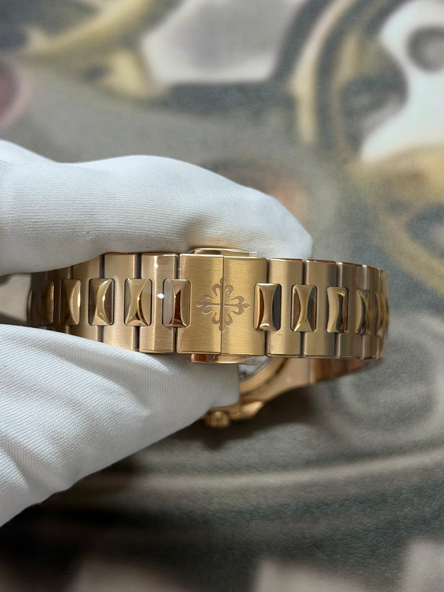 Patek Philippe Nautilus 5712/1R-001 Rose Gold Brown Dial Watch