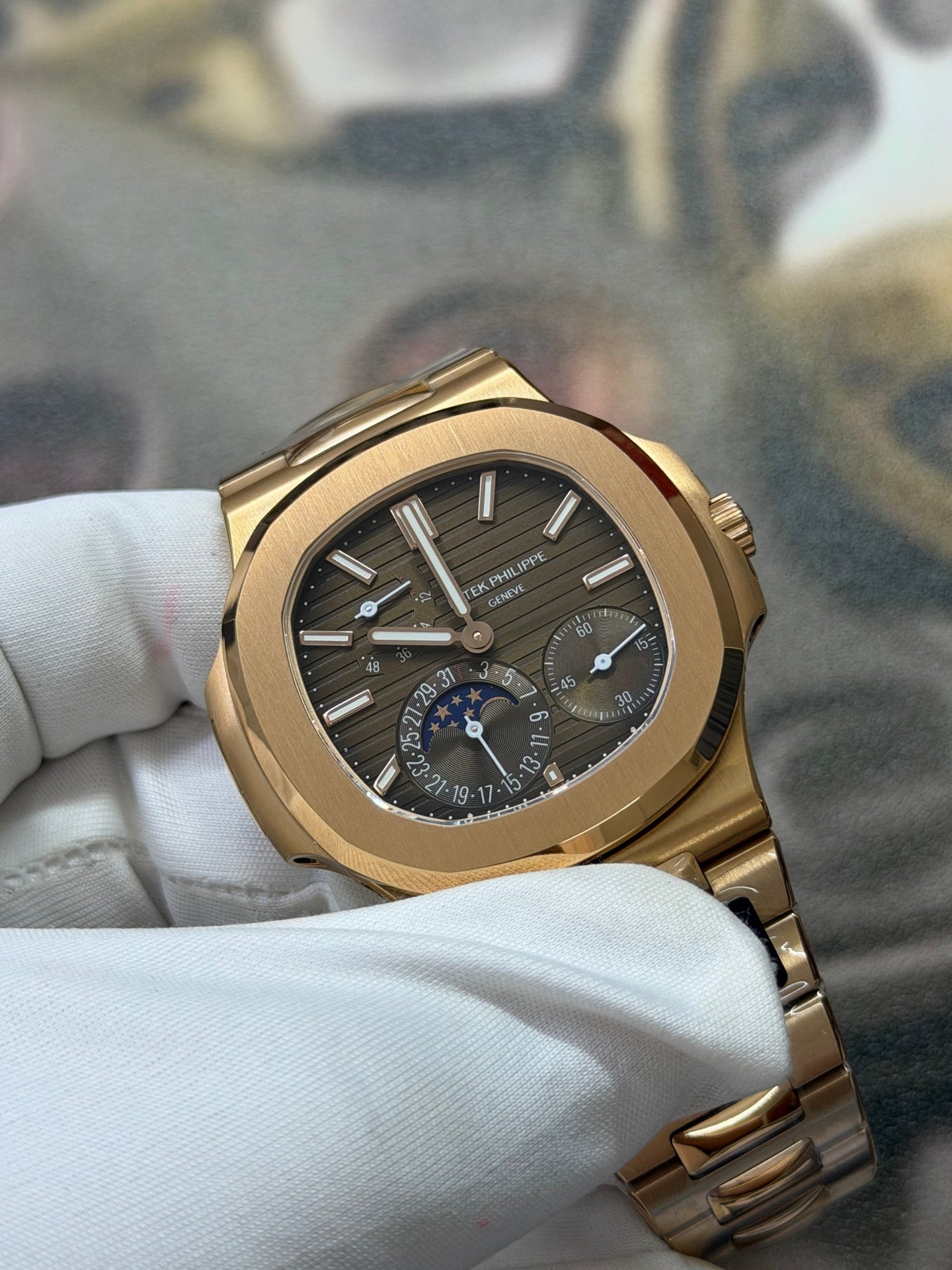 Patek Philippe Nautilus 5712/1R-001 Rose Gold Brown Dial Watch