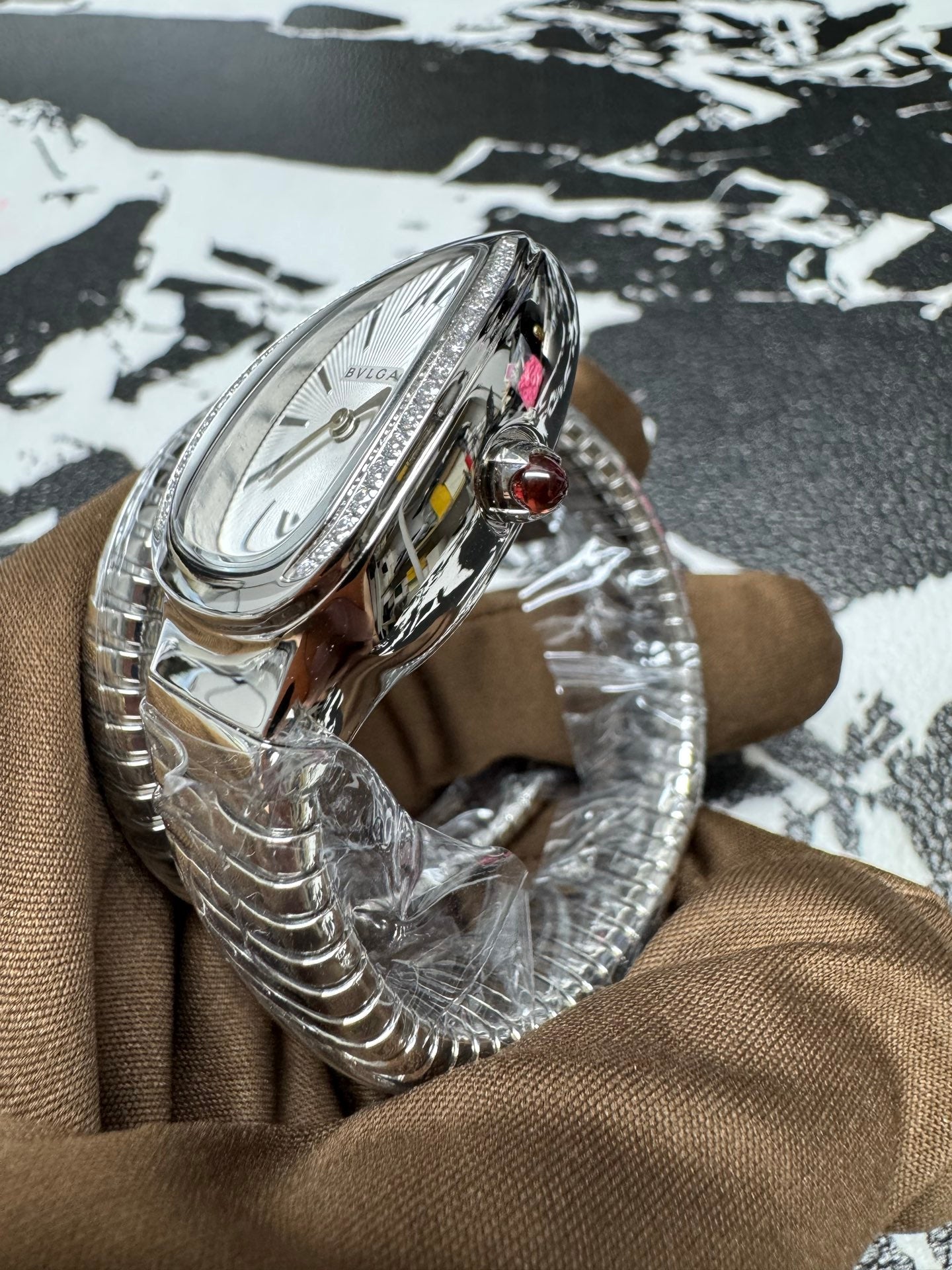 BVLGARI Serpenti Seduttori Diamond Bezel Luxury Watch