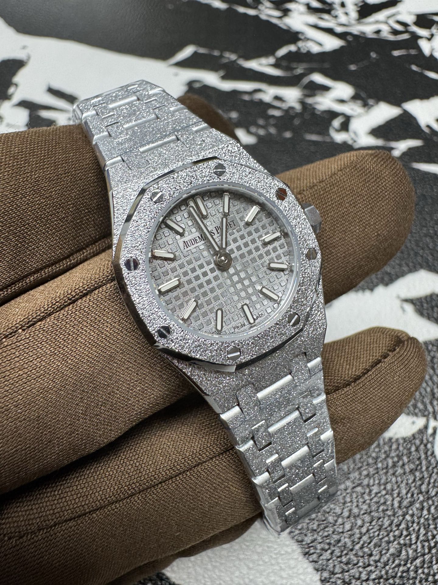 Audemars Piguet Royal Oak Mini Frosted White Gold 23mm Quartz Watch